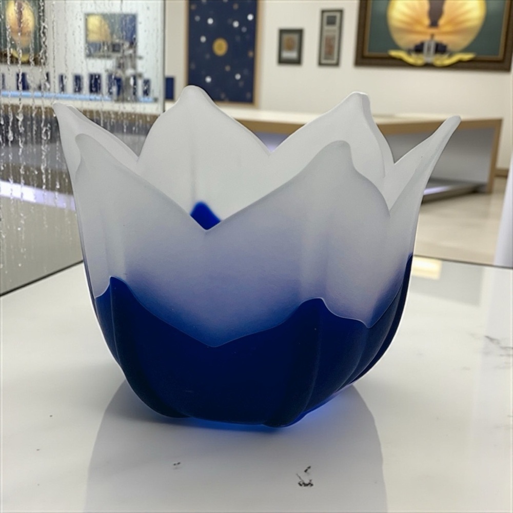 Partylite Cobalt Blue White Frosted Glass Lotus Flower Candle Holder Bowl 4.5”